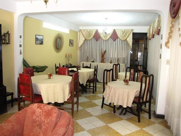 Hotel La Torre Tupiza Exterior photo